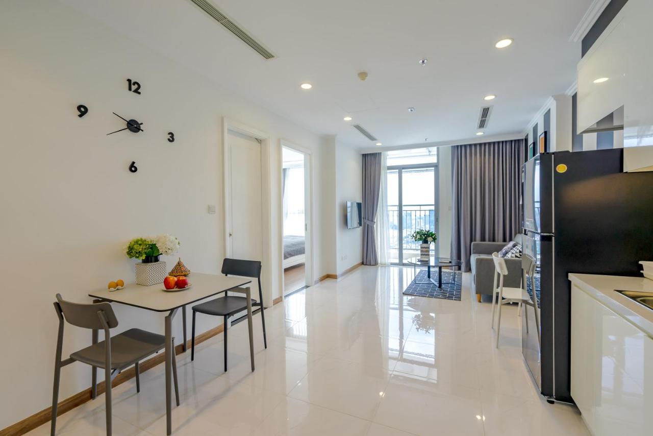 Hoasun Boutique Apartment - Vinhomes Central Park مدينة هوشي منه المظهر الخارجي الصورة